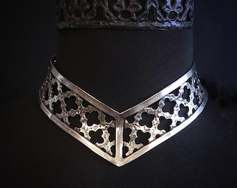 Confessional Choker