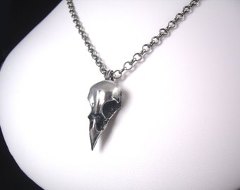 Sparrow skull necklace. Bird skull. DBSN
