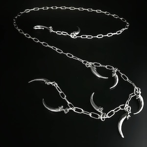 Claw lariat. Bird claw necklace. Owl claws. DCN
