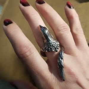 Bird wrap ring. Crow ring. Raven ring. Bird ring