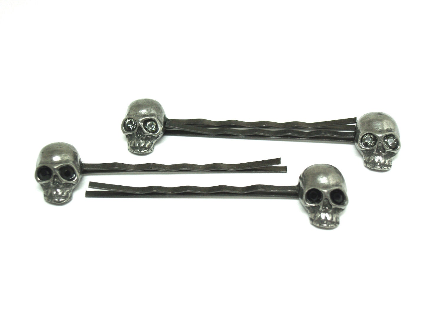 ♡ skull hairclips pigtail extensions (black)'s Code & Price