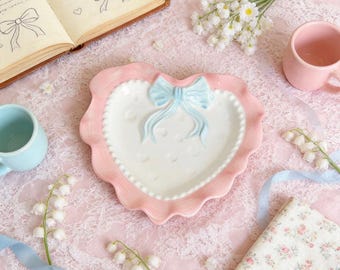 Personalized Heart-Shaped Ceramic Dish - Custom Engraved Pink Ruffled Edge & Blue Bow Cute Dessert/Breakfast Plate/Bowl, Ins Girl Style