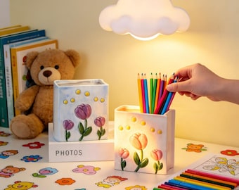 Personnalized Tulip Ceramic Pen Holder - Custom Engraved Cute Desk Organizer for Brushes Stationery