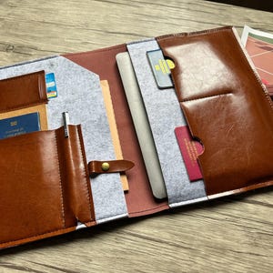 Personalisierte Leder Portfolio Hülle A4 Tablet Hülle Filz Ordner Organizer