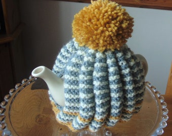 Small Hand knitted  Retro  pure wool Tea Cosy 1-2 cup teapot