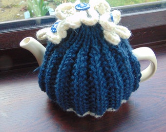 Small hand knitted Tea Cosy 1-2 cup  teapot