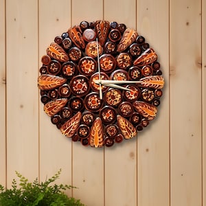 Handmade Pinecone Resin Wall Clock, 12 Inch Natural Wood Decor, Rustic Mediterranean Forest Art