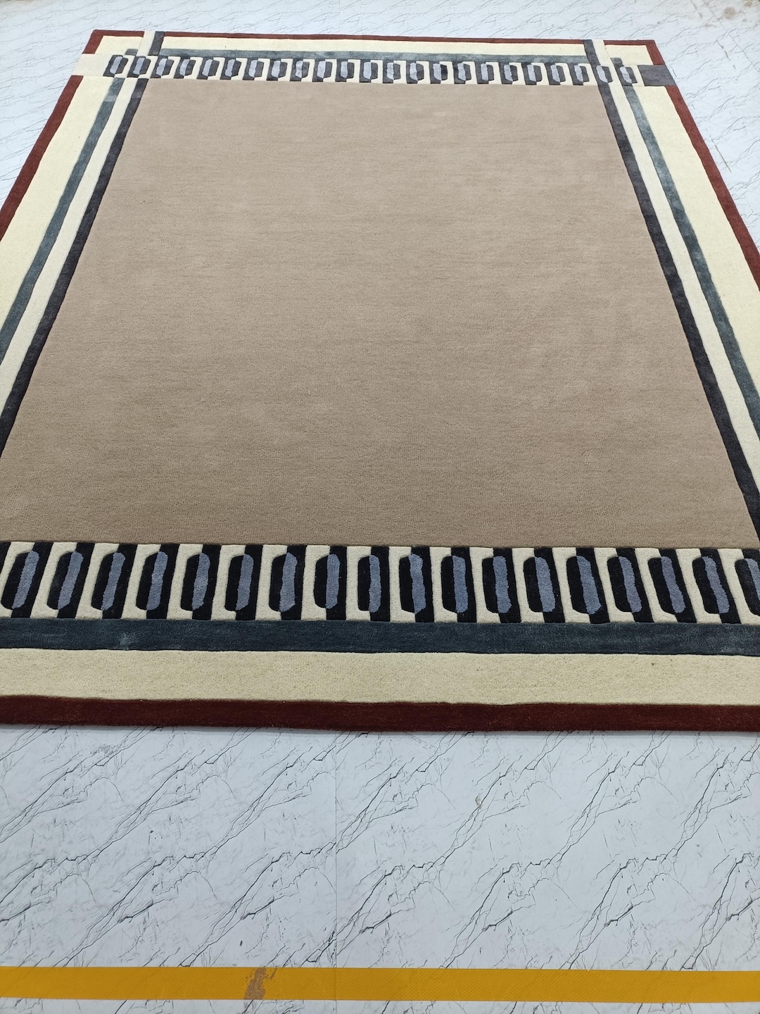 Hand Tufted Wool Rug: Modern Living Room Carpet - Etsy