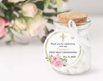 Girl First Communion Favor Tag Editable • 2.5 inch Round •  Pink Flowers and Wooden Cross • FCG002