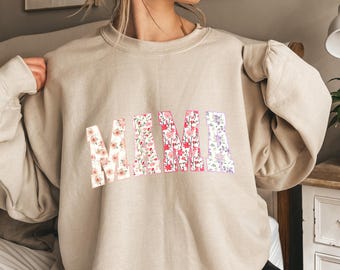 Mama Sweatshirt, Mama Sweater, Mama Floral Sweatshirt, Floral Mama, Mothers Day Gift, Cute Mom Sweatshirt, Trendy Mom Shirt, New Mom Gift