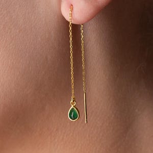 Orecchini a infilare con pietra portafortuna personalizzata, orecchini pendenti lunghi minimalisti, regalo delicato per la mamma