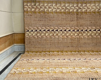 Moderner Jute Teppich: Handgemachter Mid-Century Gestreifter Boho Teppich - Luxuriöses Indisches Dhurrie Living