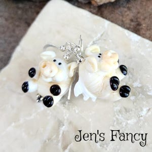 Flying Pig Art Glass Earrings Sterling Silver, Jen&#39;s Fancy, Pig Gift for Her, Flying Pig Art Glass Jewelry, Unique Art Earrings
