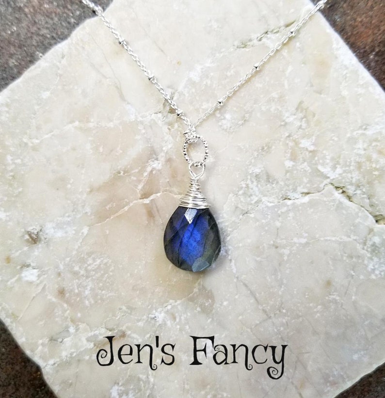 Jen/'s Fancy Women/'s Gift for Her Labradorite Gemstone Necklace Sterling Silver Wire Wrapped Handmade Handcrafted Jewelry Minimalist