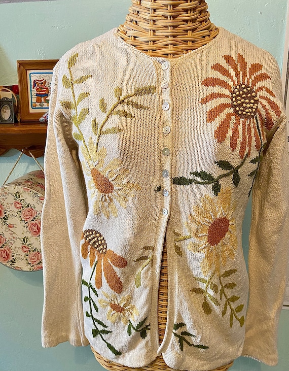 Wavlynn Silk Cardigan For Women Vintage Beige Embroidered Lace Up V Neck Spring Elegant main image 0