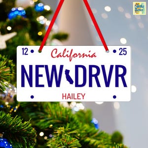 Customize the ornament with the driver’s name, state, and the year 2025, creating a meaningful keepsake for new teen drivers and proud parents.