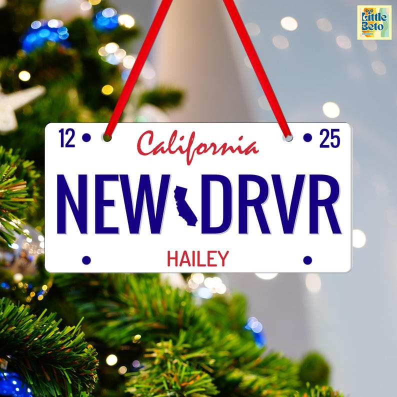 Customize the ornament with the driver’s name, state, and the year 2025, creating a meaningful keepsake for new teen drivers and proud parents.