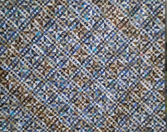 Traditional Queen Size Jacob&#39;s Ladder Quilt Made in Blues and Browns