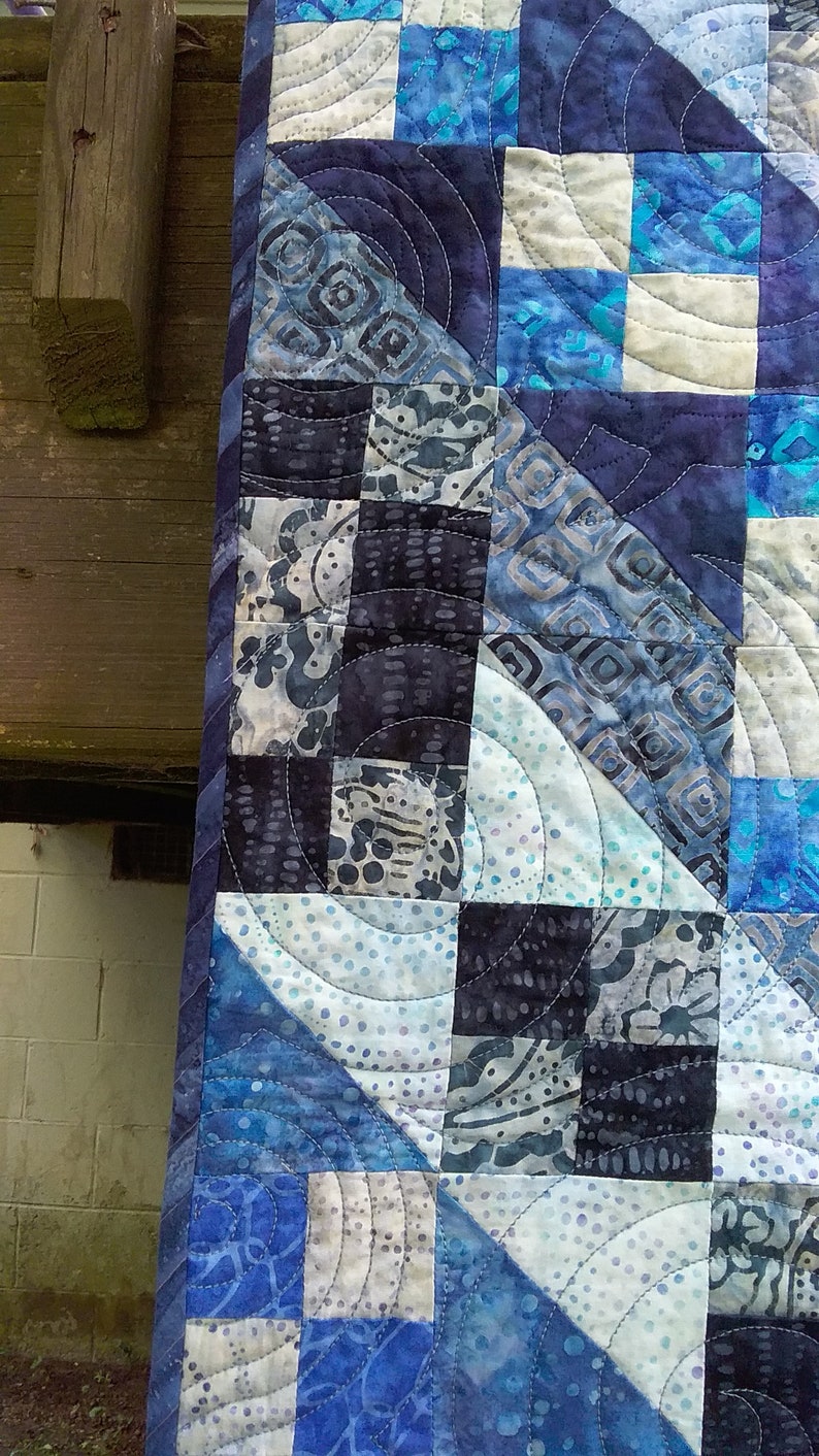 Full Size Jacob's Quilt Pieced in Many Shades of Blue Batiks image 4