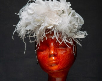 Alexis, Bridal Percher, White Percher, White Feather hat, Bridal Feathers,