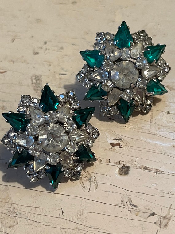 Vintage sterling screw back earrings