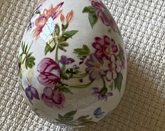 vintage English transferware egg pendant