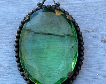 vintage Bomae brooch pendant peridot green