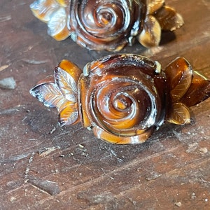 Antique glass roses shoe clips
