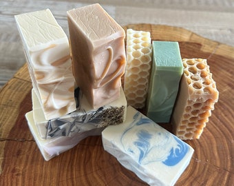 ON SALE: Buy in Bulk! 25 Natural Soap Bars by Cold Process with Pure Essential Oils, Mango Butter & more! Made from scratch ~ Rich Scents!