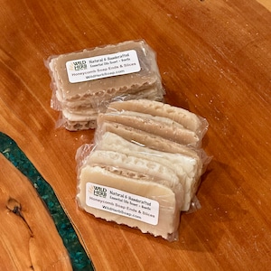 NATURAL ORGANIC SOAP Ends: Raw Honey, Oats & Citrus Bars | Sample Ends of Loaf | Various thickness Random Ends | Honeycomb Trim Bee Theme