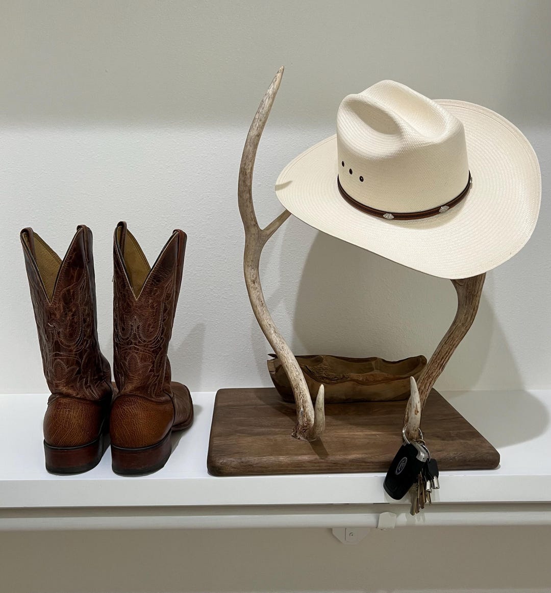 Axis Deer Antler Hat and Key Rack – Ethically Sourced, Rustic Home ...