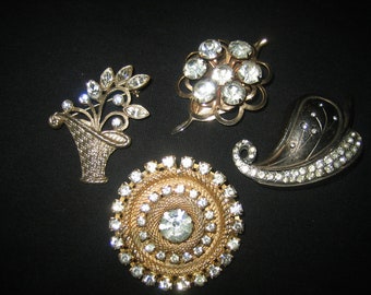 Vintage Lot of 4 Rhinestone Brooches Clear & Gold Tone