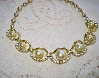 Vintage Coro Rhinestone & Pearl Link Necklace