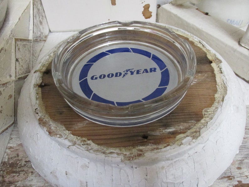 SALE Vintage Goodyear Tire Ashtray Eagle VR50 Removable Glass Etsy