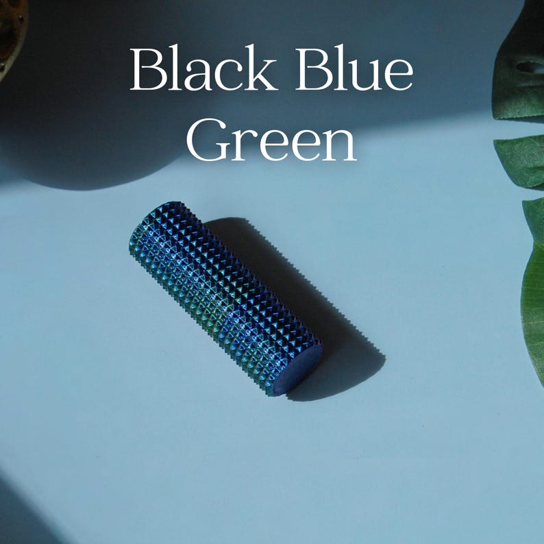 Anxiety Relief Device Spiky Sensory Stick Tactile Stimulation Tool Stress Management Helper Focus Improvement Aid Concentration Support Item ADHD Friendly Design Classroom Appropriate Option Meeting Suitable Fidget Silent Operation Feature