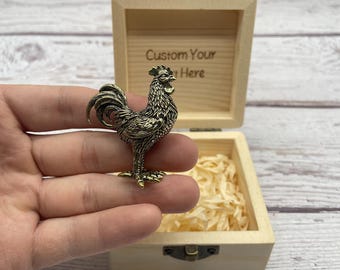 Estatua de gallo de latón, figura de pollo del zodiaco de latón macizo, mini mascota de escritorio con forma de animal, decoración Feng Shui, regalo único de buena suerte para papá.