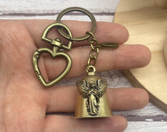 Llavero de campana de ángel de latón, amuleto de la suerte hecho a mano, regalo de ángel guardián para el coche, la mochila o un amigo