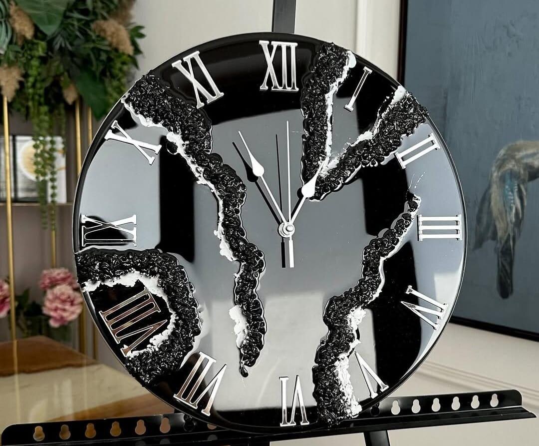 Custom Epoxy Wall Clock . Black and Silver Resin ,handmade Modern Home ...