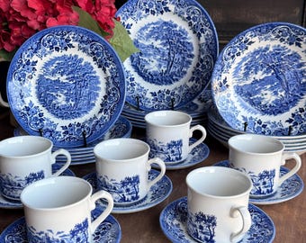 Servizio da tavola Churchill da 30 pezzi blu e bianco – stile country inglese – Stoviglie vintage inglesi – Per 6 persone – Prodotto in Inghilterra