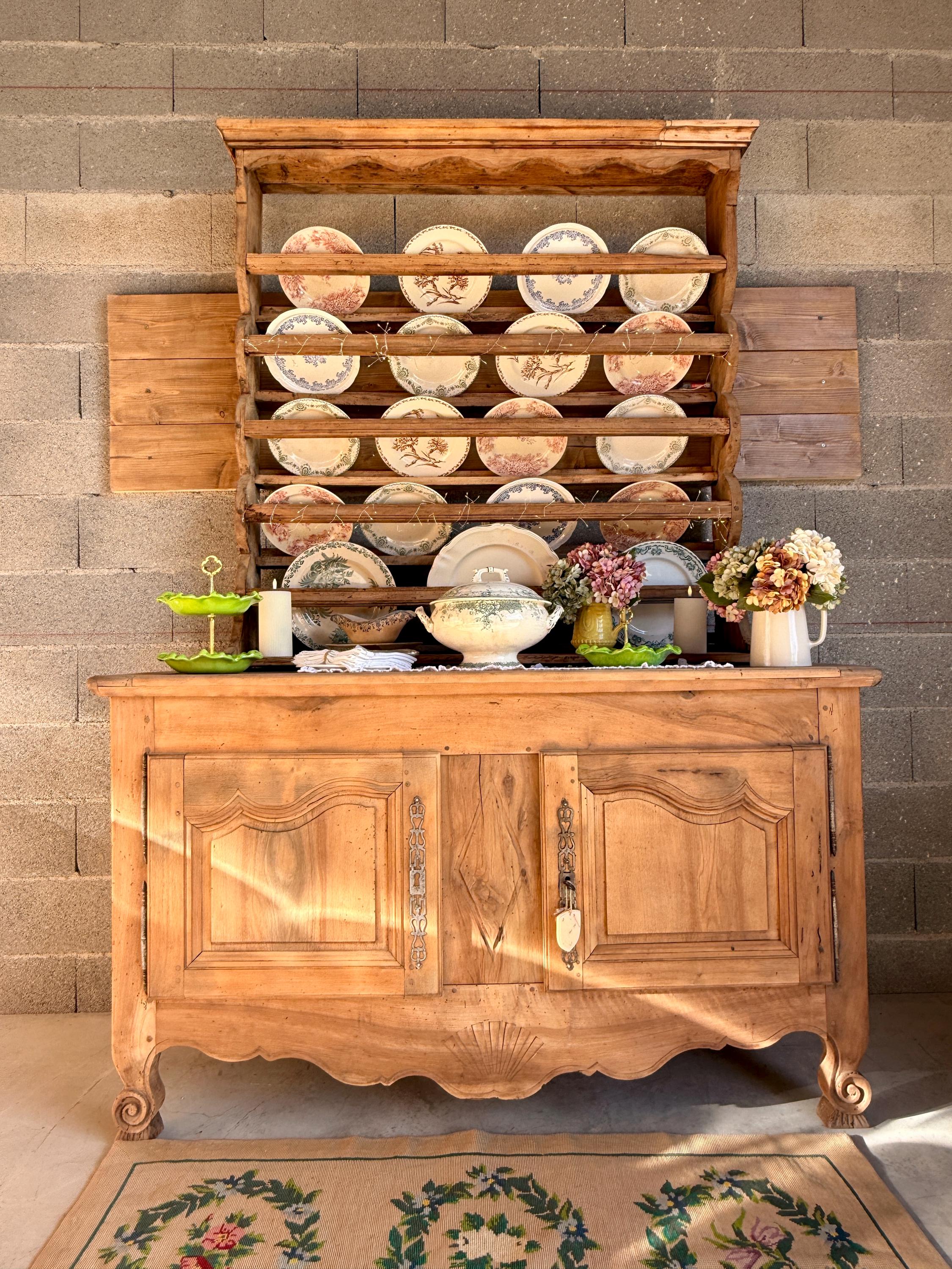 Vaisselier Ancien En Bois Massif Avec Étagère À Assiettes-Buffet Campagnard Vintage - Meuble De Cuisine Rustique-style Campagne