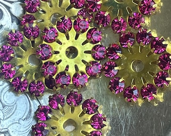 Accesorio de flor de diamantes de imitación fucsia de Swarovski