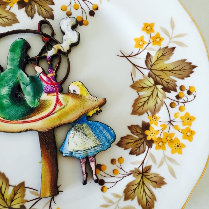 Raucher Raupe aus Alice im Wunderland Display 3D Teller Etsy Raucher Raupe aus Alice im Wunderland Display 3D Teller Etsy