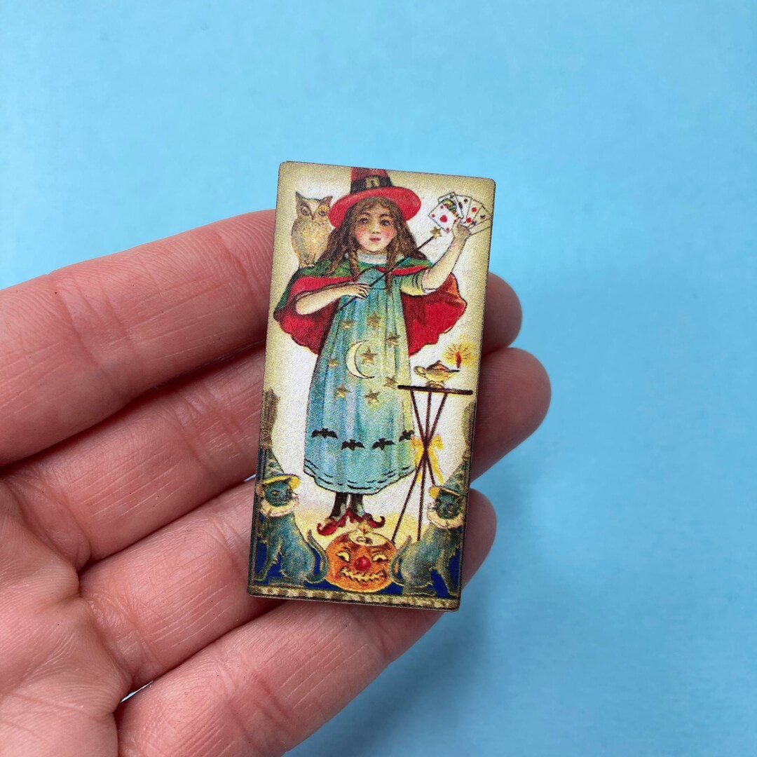 Witch Holding Wand and Cards Wooden Brooch Pin Halloween Pumpkin Jack O ...