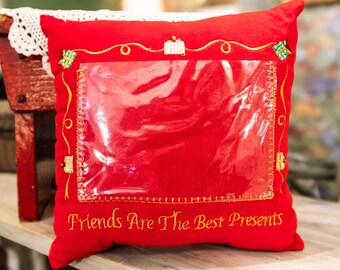 Vintage rotes Weihnachtsfotokissen: Geschenke von Freunden – Weihnachtsdeko
