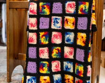 Vintage Oma Quadrat Häkeldecke, bunt, schwarz, Überwurf