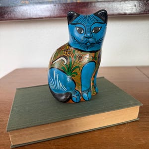 Art populaire peint à la main bleu chat Mexique