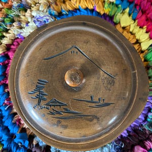 Vintage Handmade Wood Trinket Box with Lid Japan Mt. Fuji
