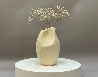 Jarrón de cerámica beige hecho a mano: decoración Feng Shui Wabi Sabi, decoración del hogar Japandi