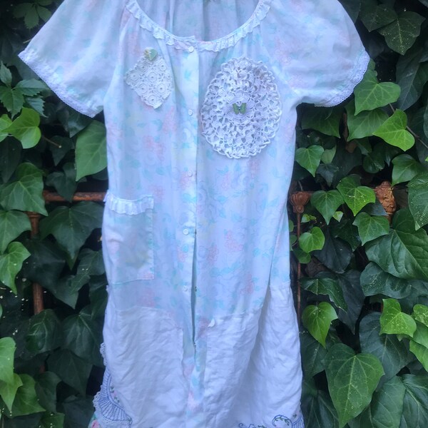 SPRING SUMMER farm girl beautiful pink greens floral dress tunic vintage linens lace shabby cottage floral chic magnolia Alabama Pearl