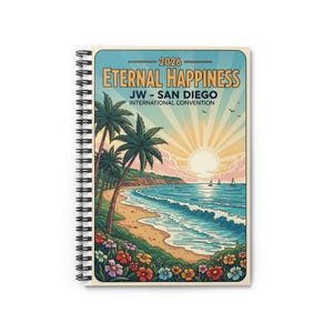 以下が含まれることがあります： ビーチの風景、ヤシの木、夕日を描いたスパイラルノート。表紙には「2026 Eternal Happiness JW - San Diego International Convention」と書かれています。ノートは海岸をテーマにデザインされています。